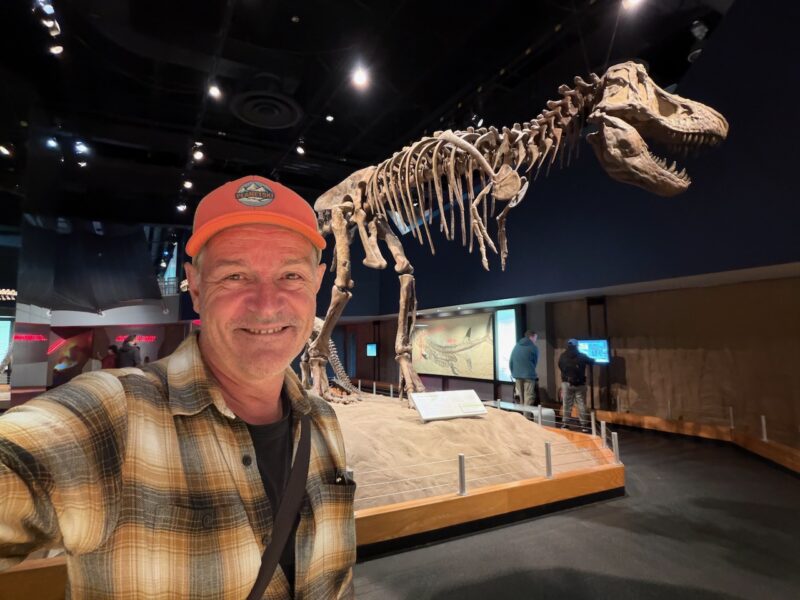 PlanetSKI Heads to Dinosaur Country